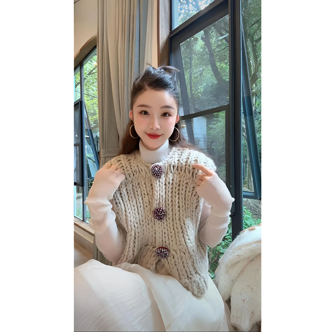 洋洋优选-秋冬新款单排扣重工手打粗棒针毛衣马甲背心外套YY71973