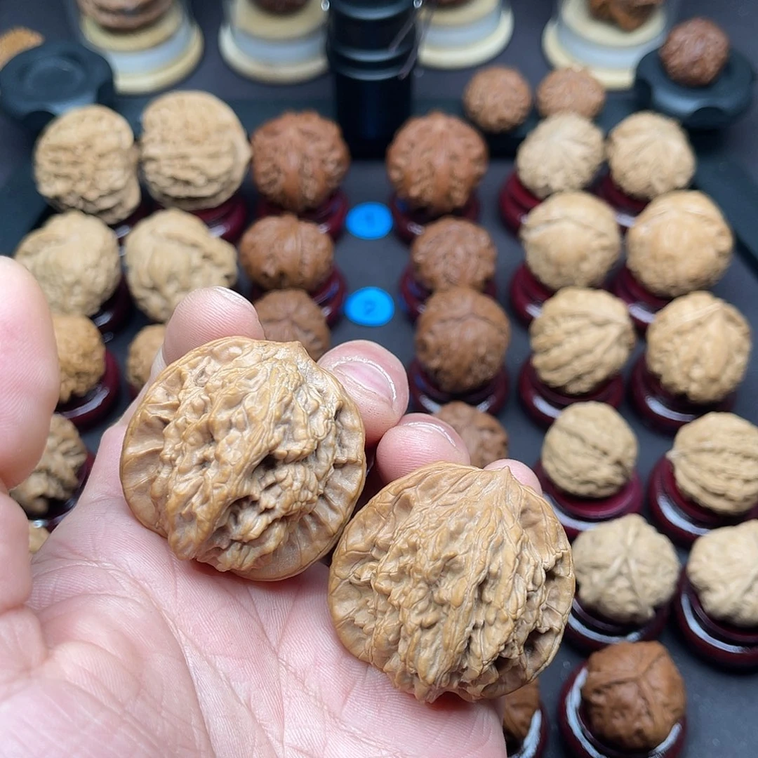 把件文玩核桃38尺虎头