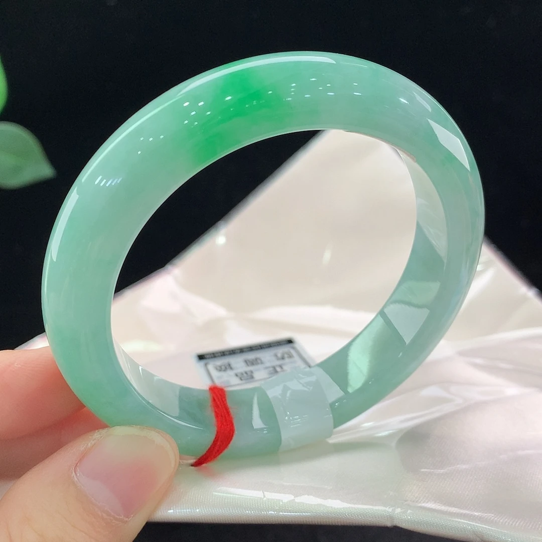 翡翠未镶嵌手镯2094