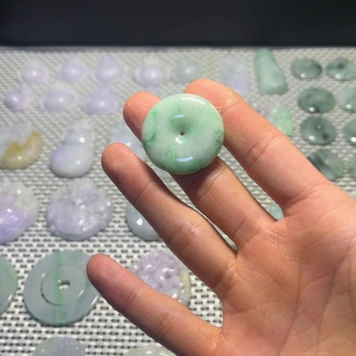 翡翠未镶嵌挂件0003