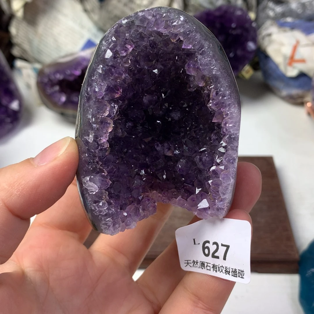紫晶大型摆件（非配饰）未镶嵌