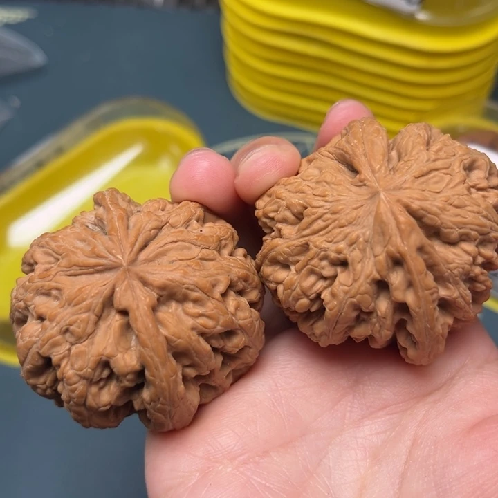 文玩核桃吊坠48-33666-05