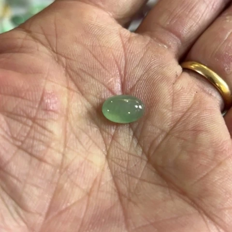 翡翠未镶嵌戒指玛*