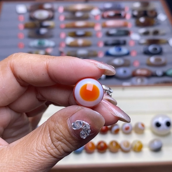 请***哥玛瑙/玉髓未镶嵌颈饰