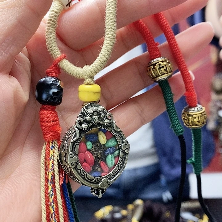 玛瑙/玉髓颈饰合金