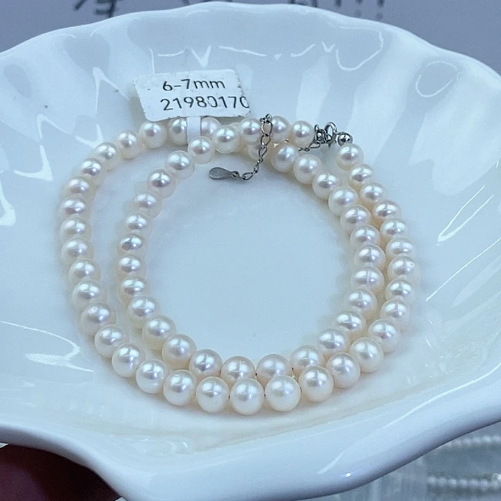 颈饰未镶嵌淡水珍珠