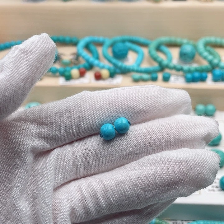 绿松石未镶嵌原矿