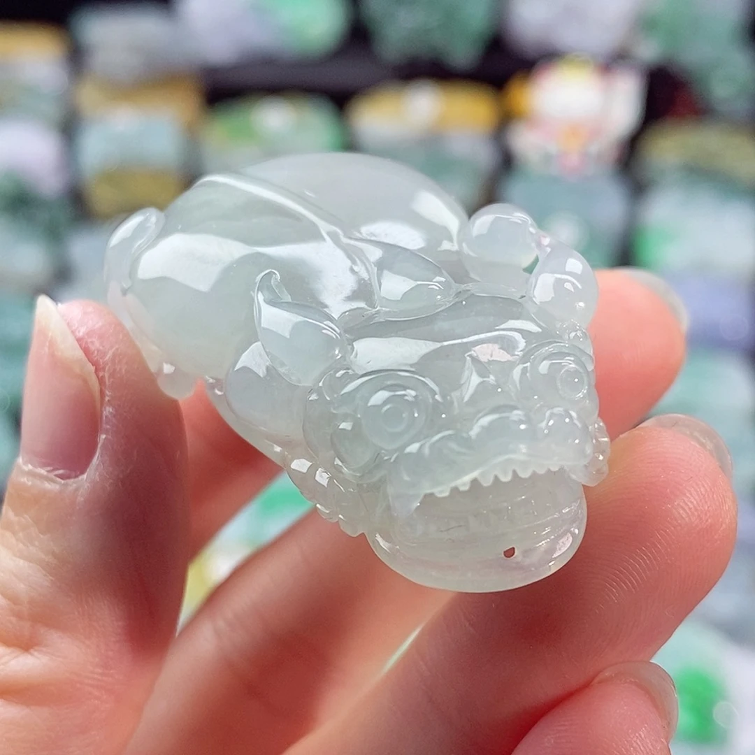 颈饰未镶嵌翡翠天然