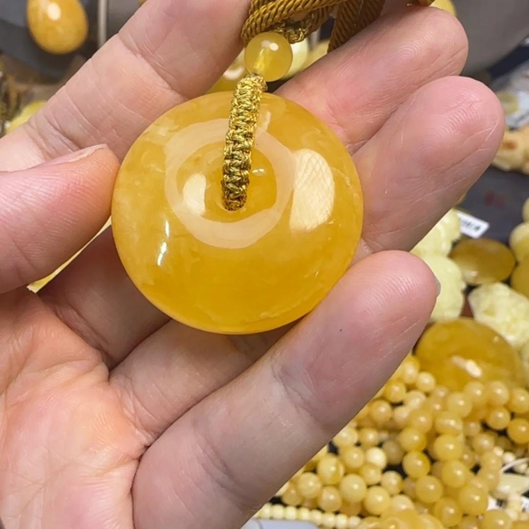 未镶嵌颈饰蜜蜡天然蜜蜡