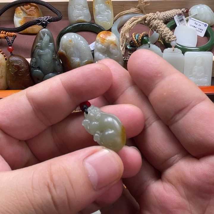 套链未镶嵌和田玉