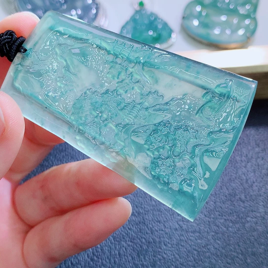 颈饰未镶嵌翡翠翡翠