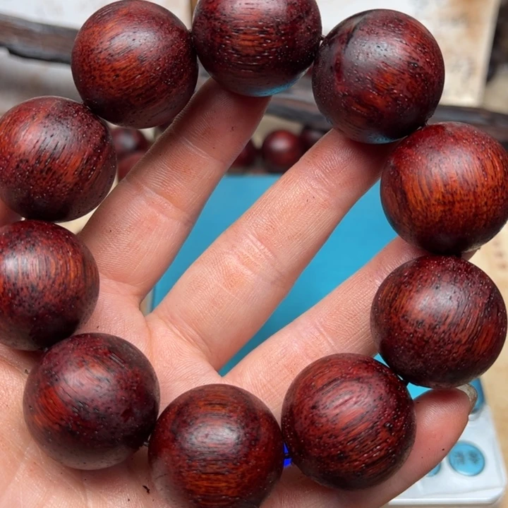 藤类二*降真香2.5红油密支那超一档