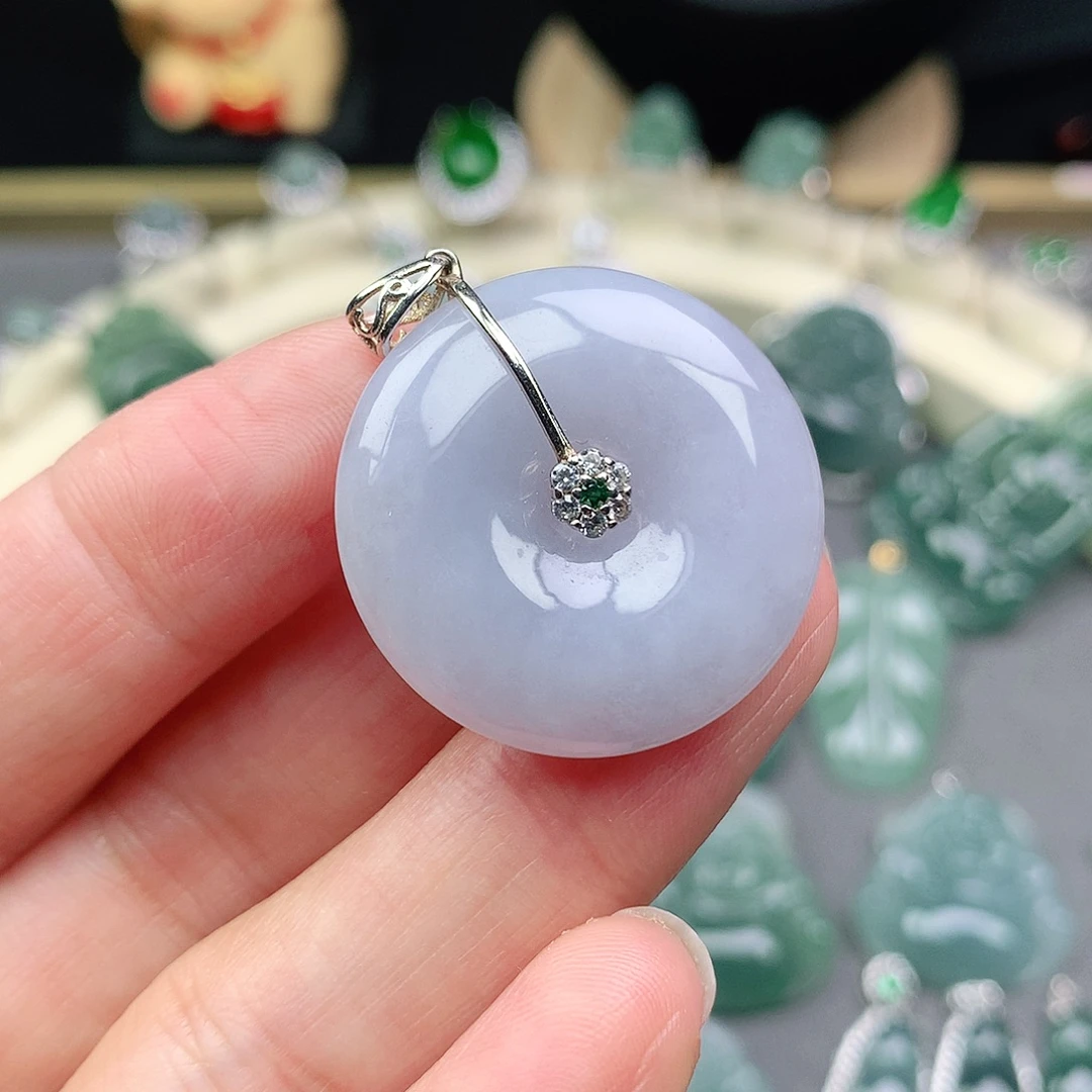 翡翠未镶嵌颈饰吊坠
