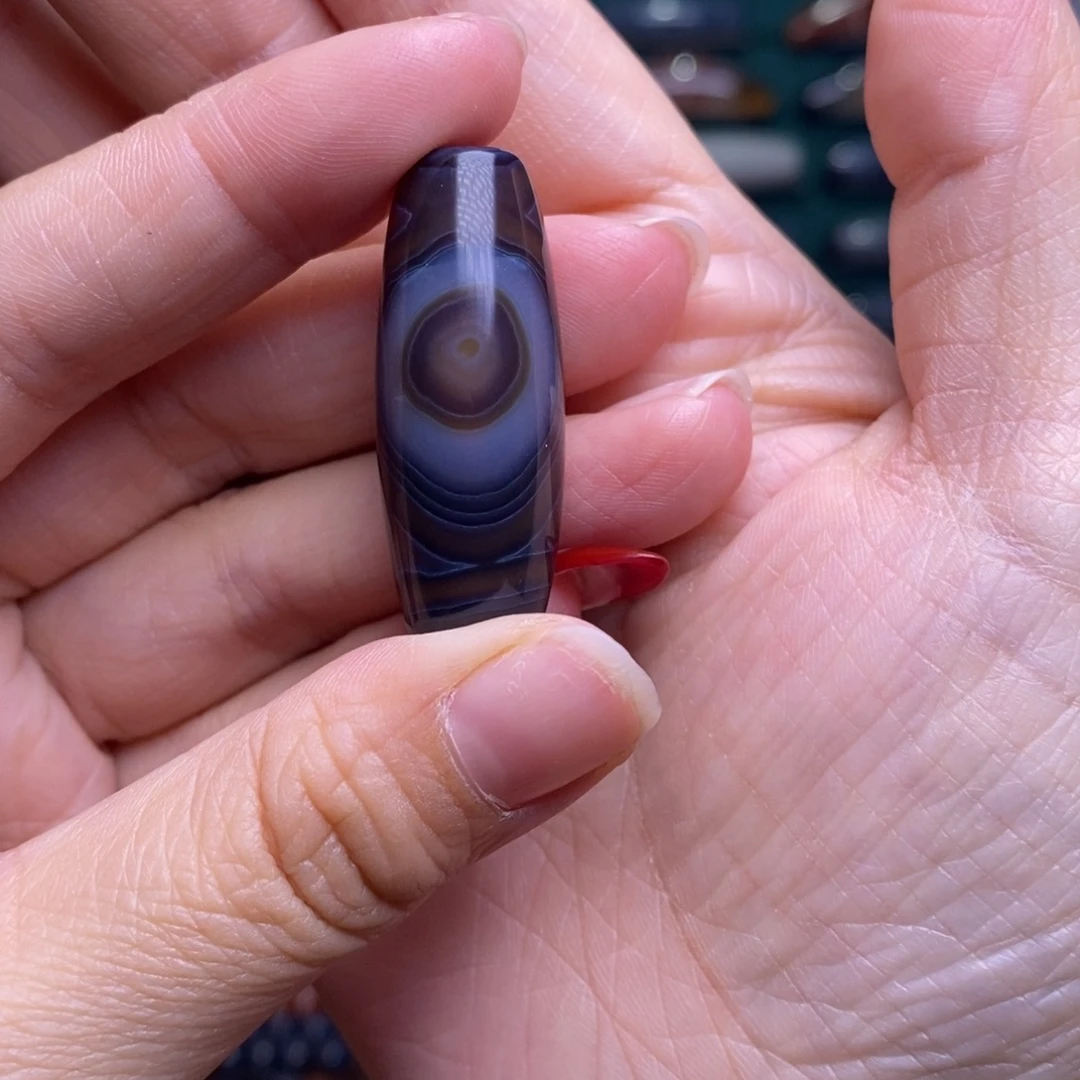 玛瑙/玉髓未镶嵌珠宝半成品