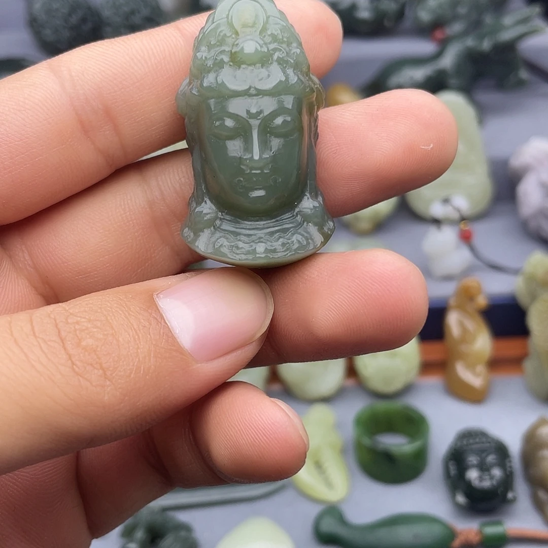 和田玉未镶嵌挂件