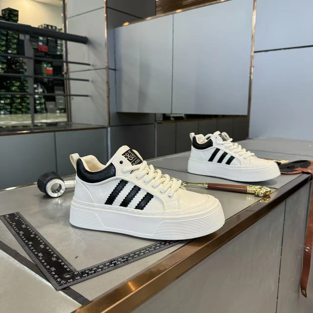 时尚休闲鞋极简风拼色潮鞋耐磨运动鞋休闲胶粘百搭鞋子潮流