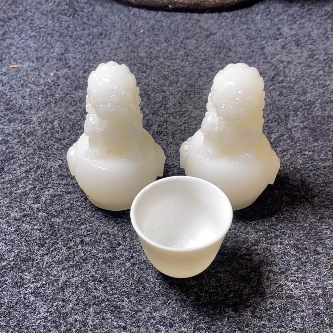 人***间瓷片精品美物大摆