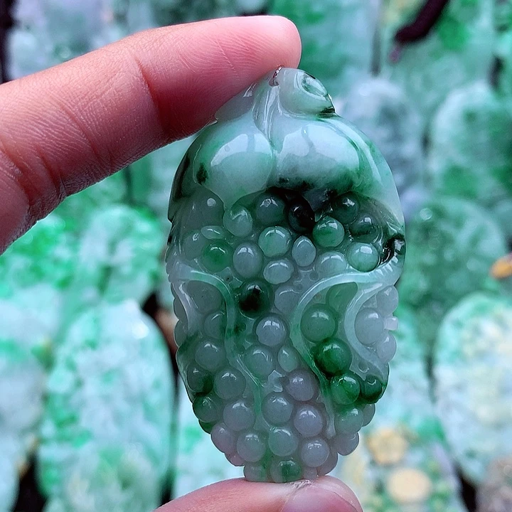 翡翠吊坠(不含链)未镶嵌