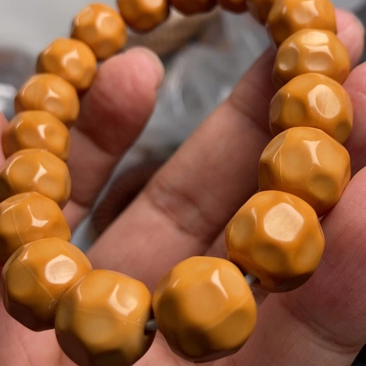 猴头核桃吊坠我们