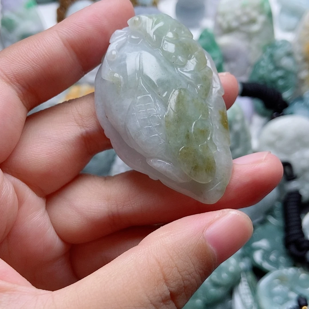 翡翠未镶嵌吊坠(不含链)1
