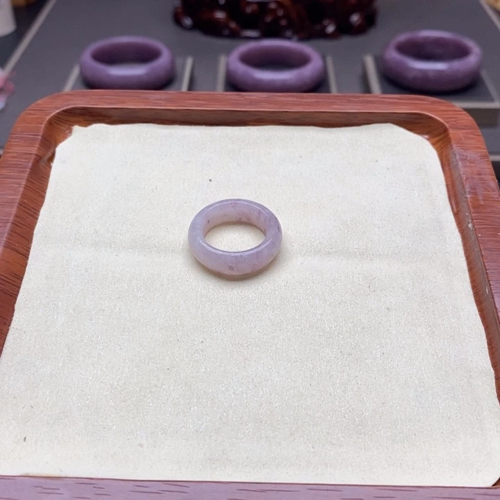 石英质玉合金颈饰卡17