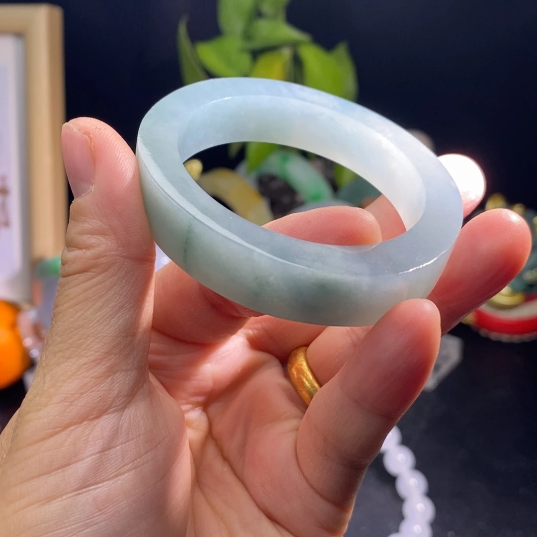 芝***芝定制翡翠未镶嵌贵妃54-56