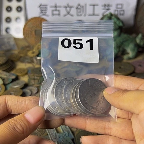 铜雕**光复古文创工艺品