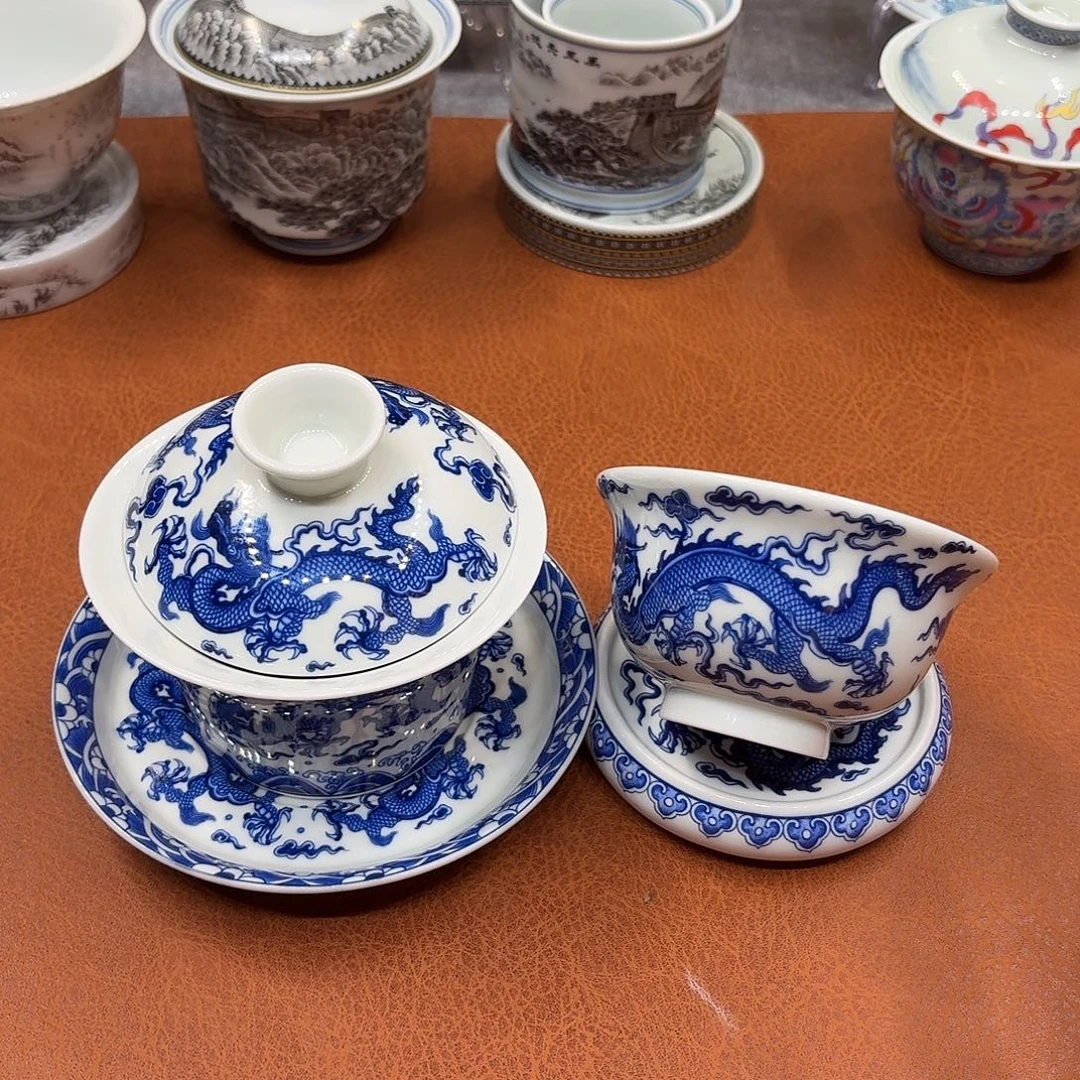 景德镇市和上海浦东新