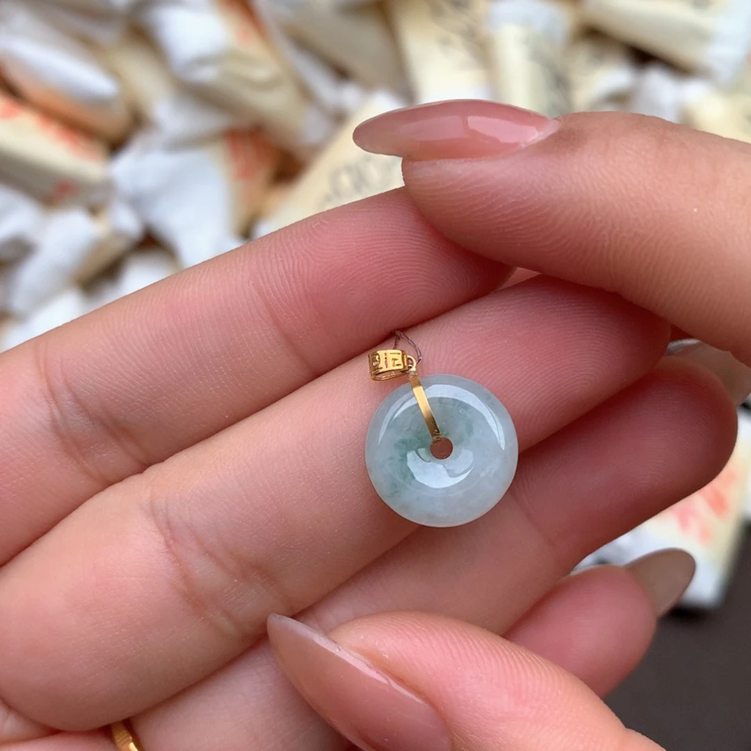 【闪购商品】翡翠挂件18K金镶嵌一