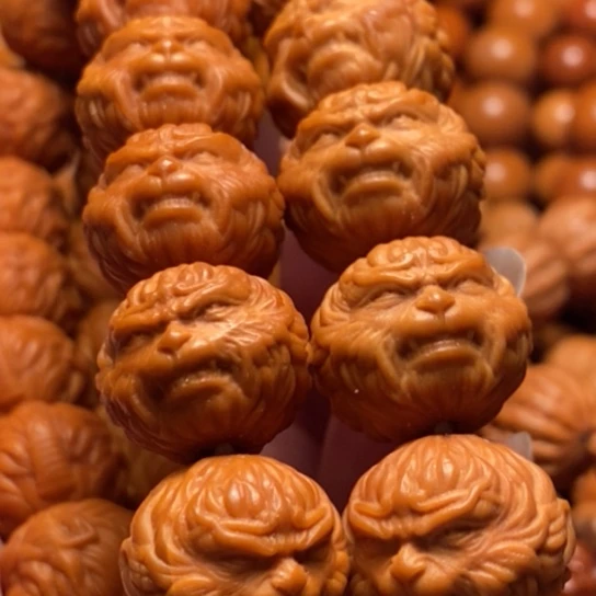 【闪购商品】猴头核桃手串用****2斗