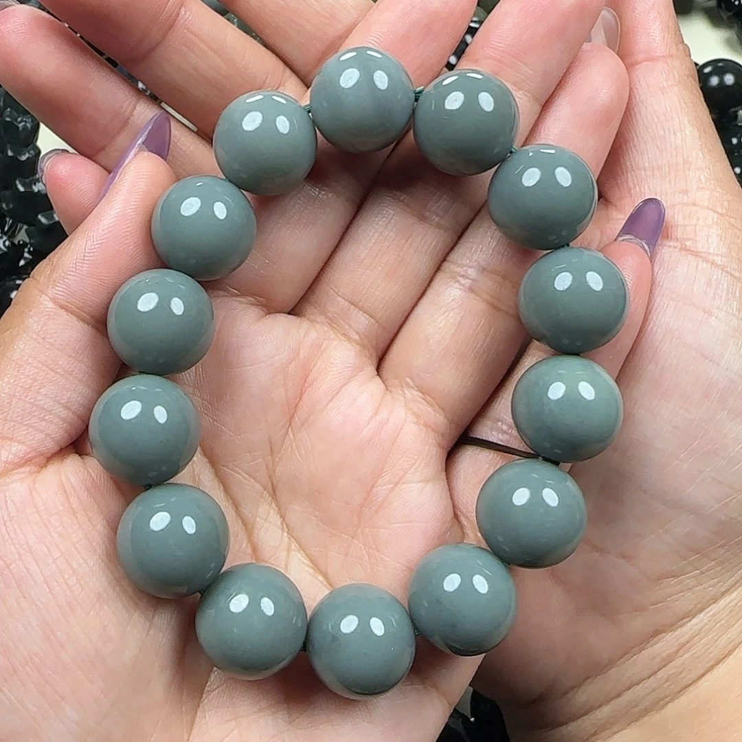 刹***华和田玉未镶嵌手链