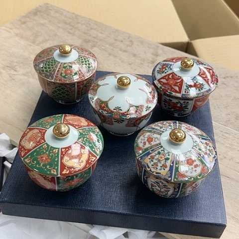 P***l瓷器。瓷器。瓷器。