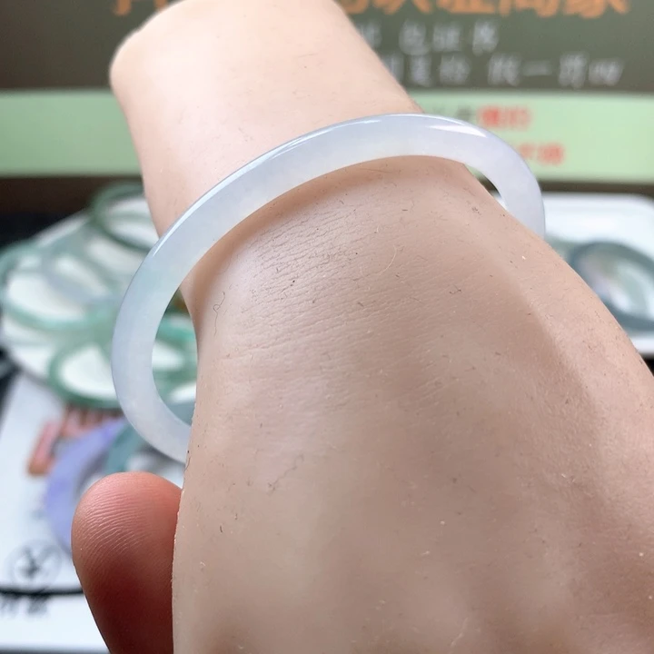 【闪购商品】翡翠手镯未镶嵌手镯