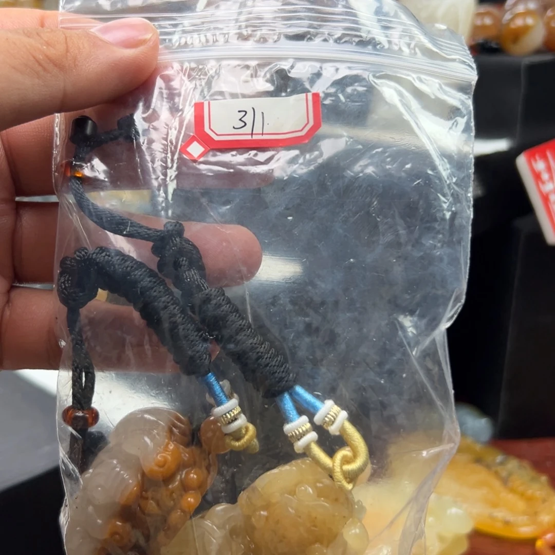 石英质玉（黄龙玉）未镶嵌多样性发货，发其一