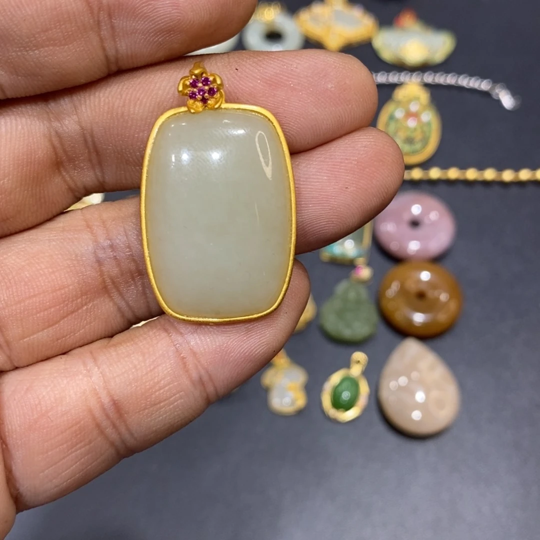 和田玉颈饰银S925镀金镶嵌