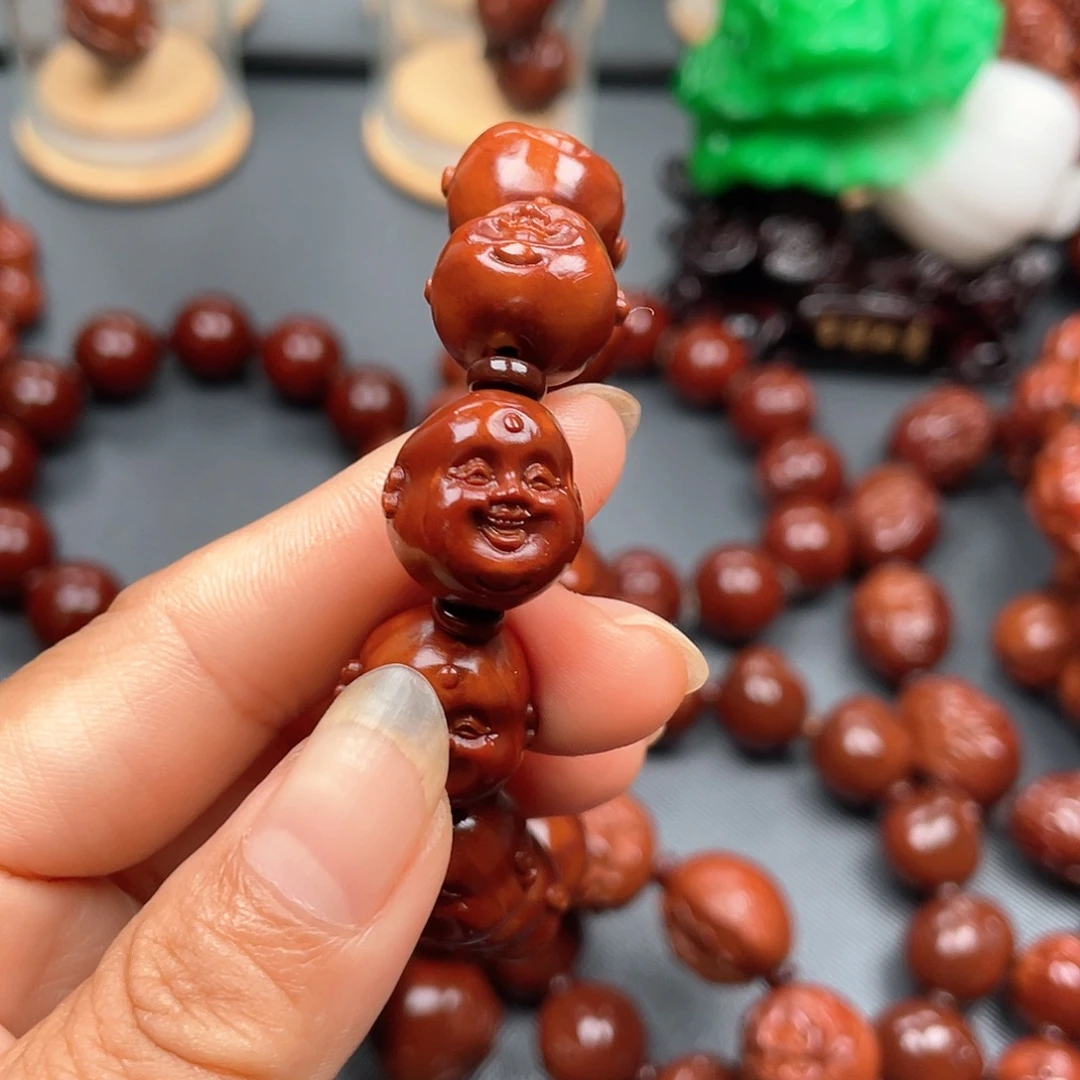用***8橄榄核手串开心手串