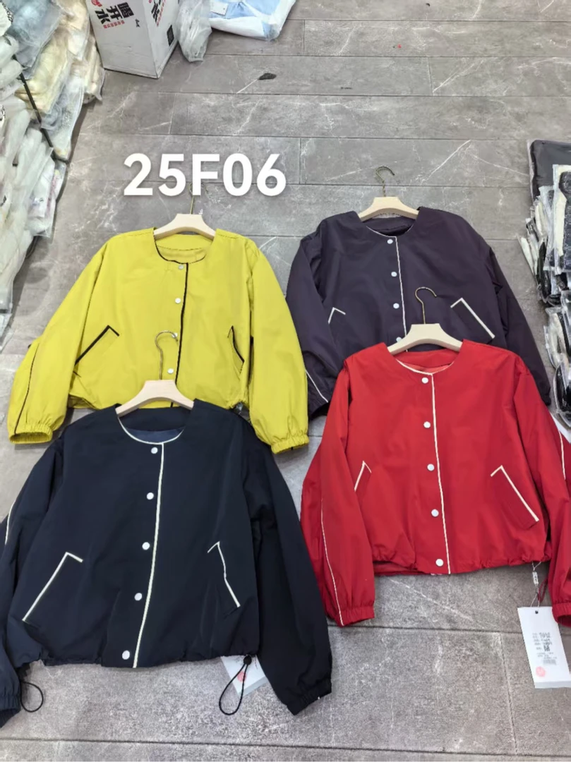 [ W i F i ]25F01、25F06早秋时尚冲锋衣减龄漂亮宽松外套