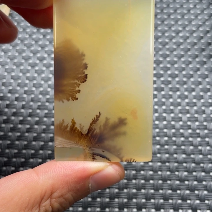 未镶嵌颈饰玛瑙/玉髓大*