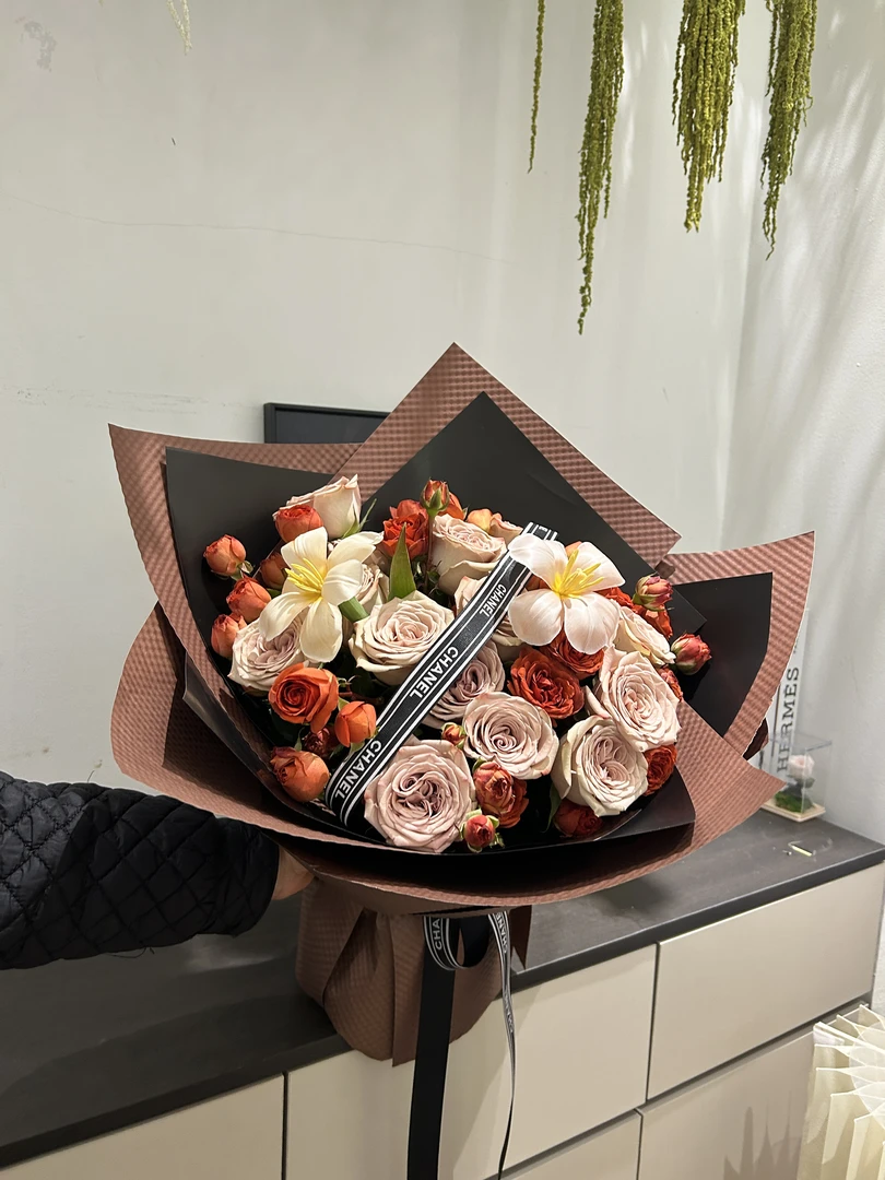 卡布奇诺复古花束