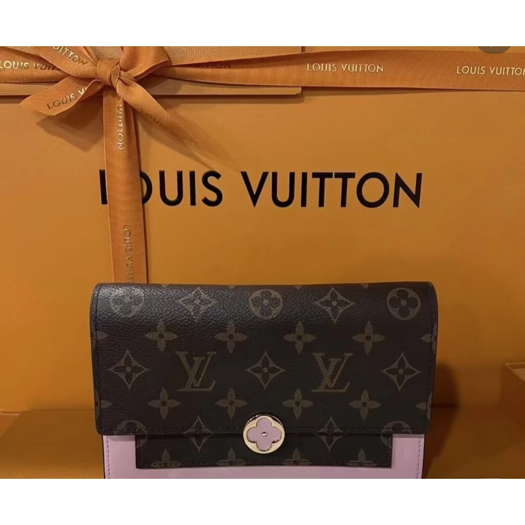 99新 LouisVuitton/路易威登 lv粉花朵链条包单肩斜挎包 /（F店）