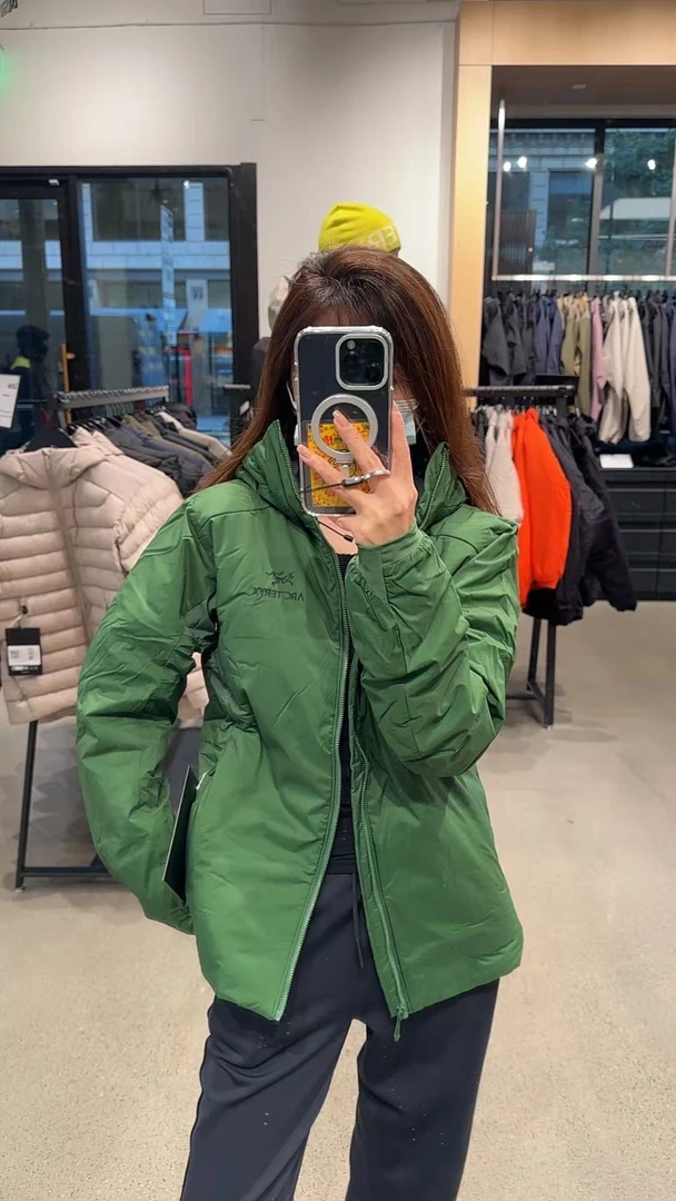 ARC'TERYX/始祖鸟【国内现货】女款ATOM HEAVYWEIGHT HOODY 棉服