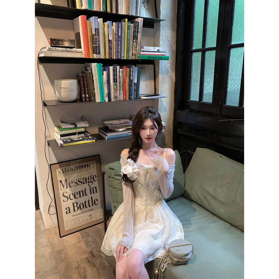 萌萌Ja」朦欲而止~ 柔美浪漫超薄镂空温柔蕾丝两色两色针织开衫夏