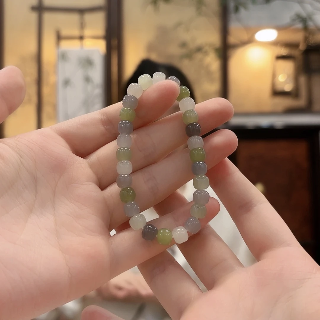 未镶嵌手链和田玉多样性发其一