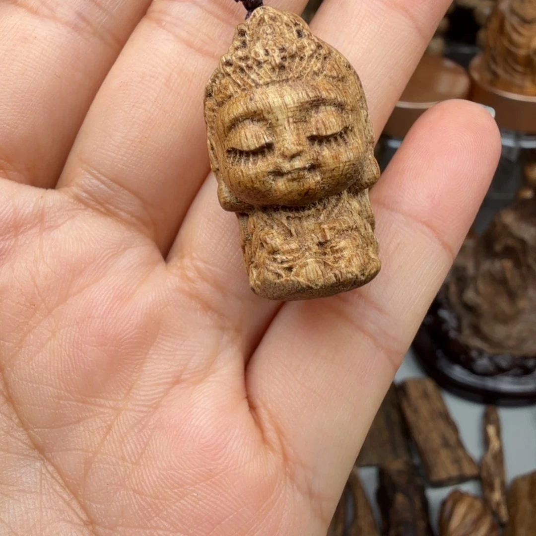 沉香碎屑沉香菩萨棋宝宝佛 3 克