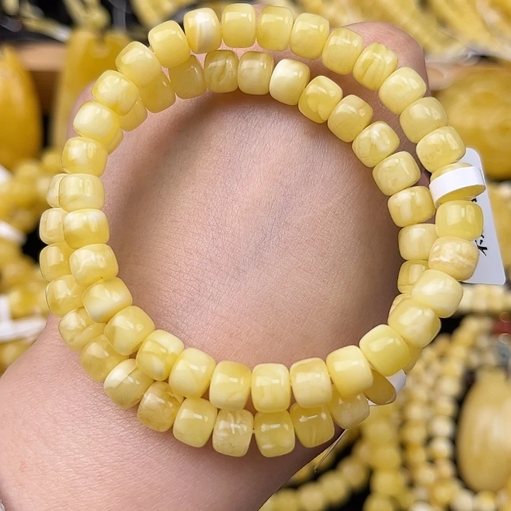 琥珀未镶嵌颈饰琥珀 多样性发其一