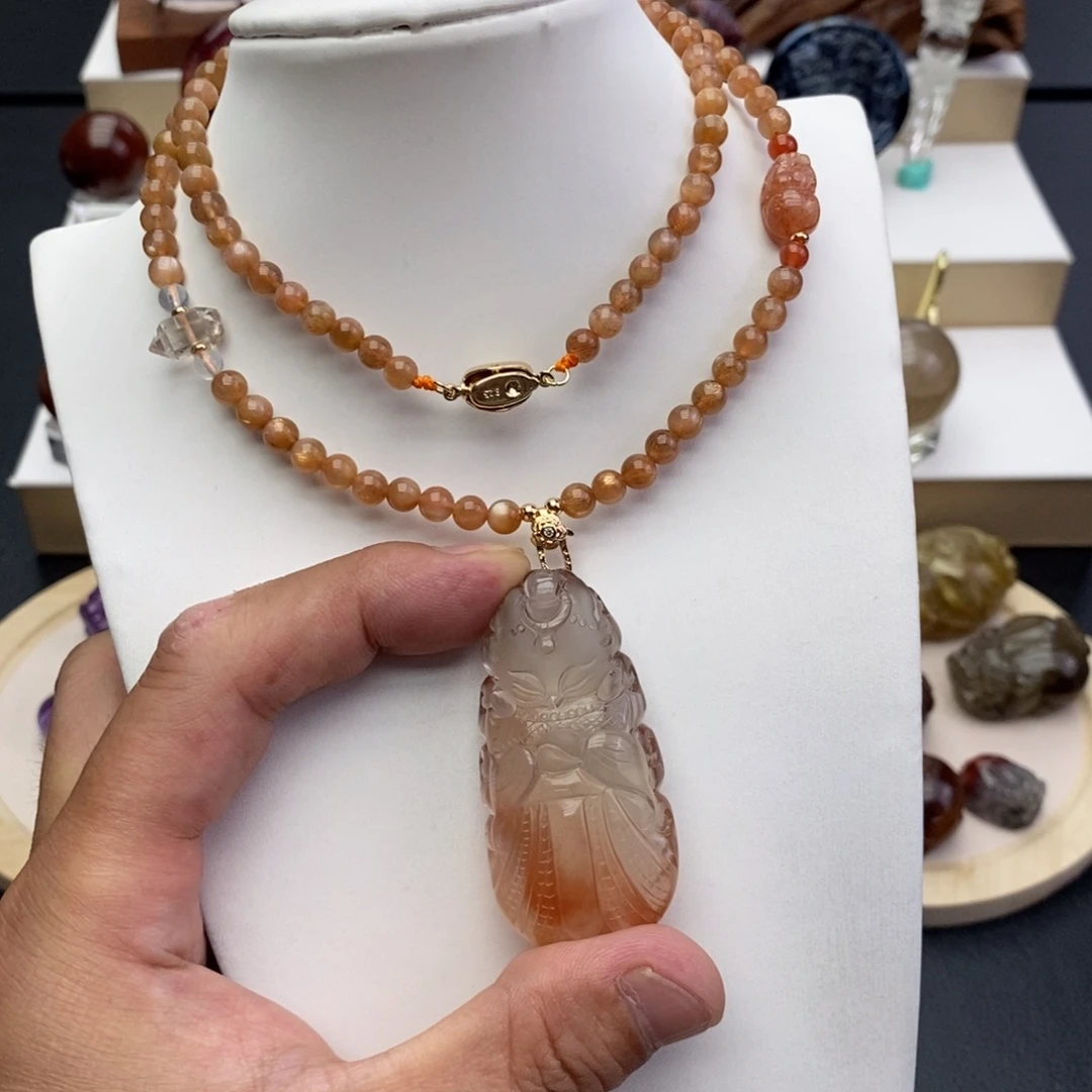 未镶嵌颈饰水晶吊坠