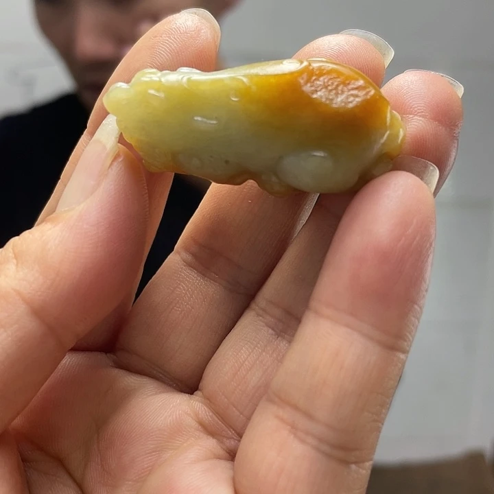 未镶嵌和田玉把件