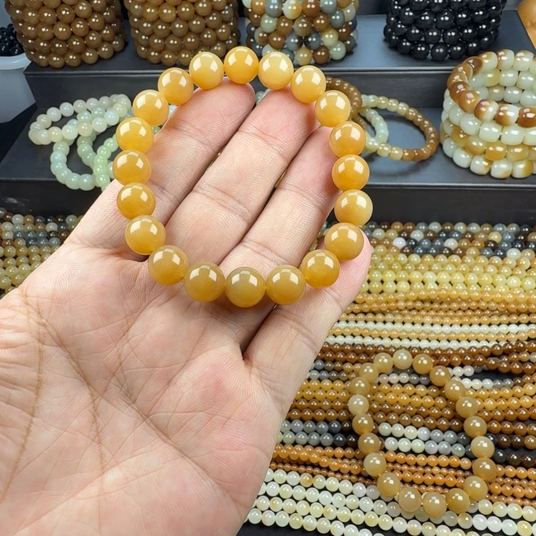 蕙***风和田玉未镶嵌手链