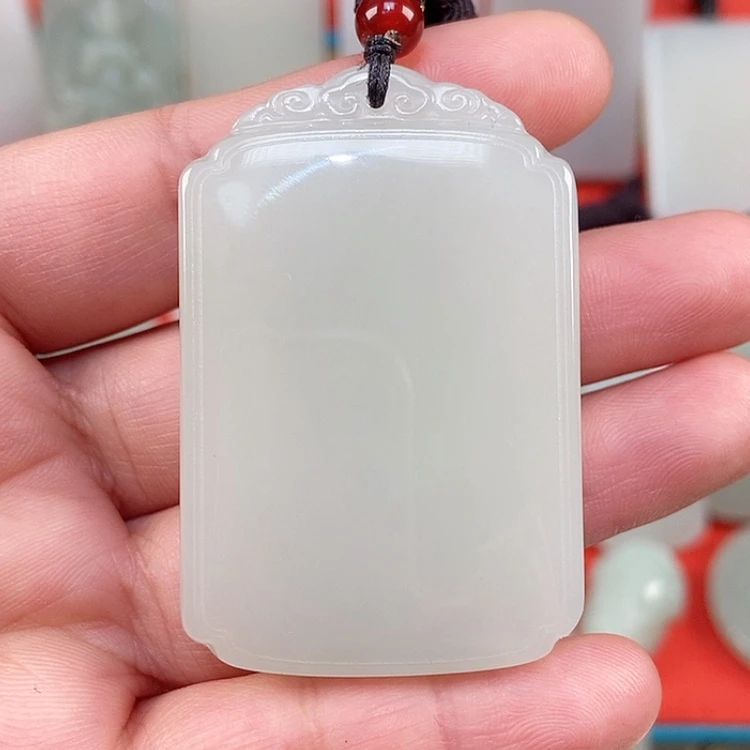 【闪购商品】颈饰未镶嵌和田玉