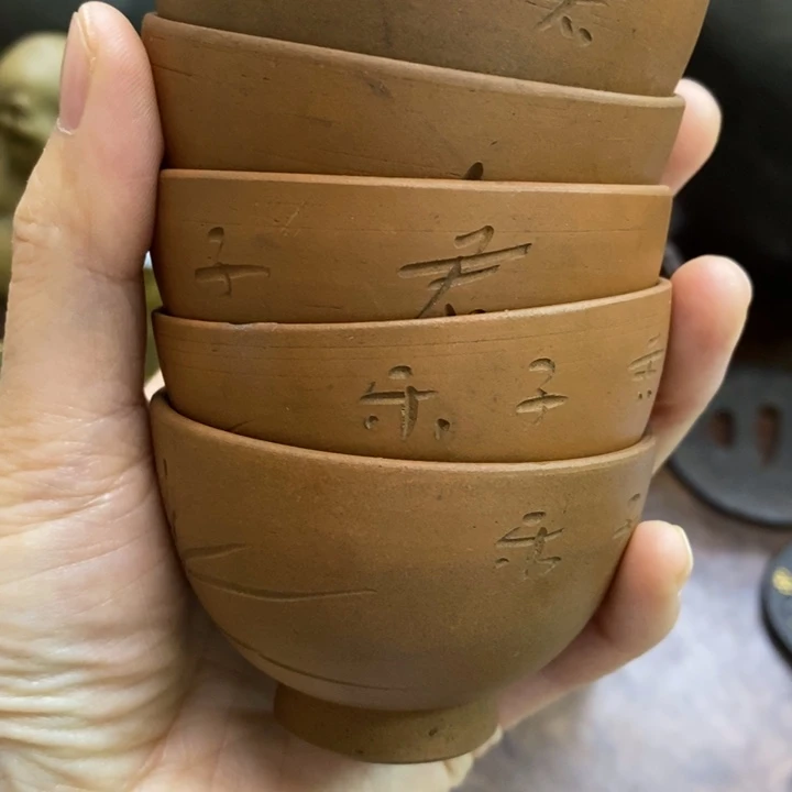 Y***M陶瓷艺术品制作工艺品